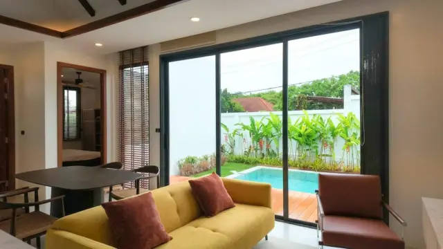 Three-Bedroom Chom Tawan Pool Villa 530 m from Layan Beach — Cherng Talay