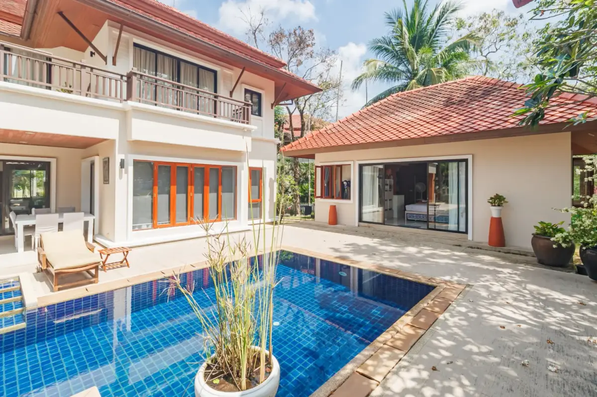 Large 5-Bedroom Villa, with pool view in Angsana Villas Resort project, on Bangtao / Laguna beach Video — Layan · 2/72