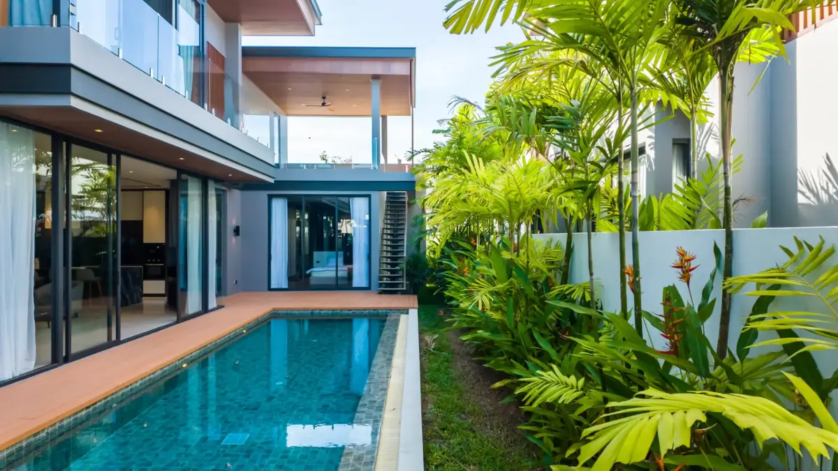 4-Bedroom Villa, with pool view in The Ozone Villas project, on Bangtao / Laguna beach — Bang Tao · 2/81