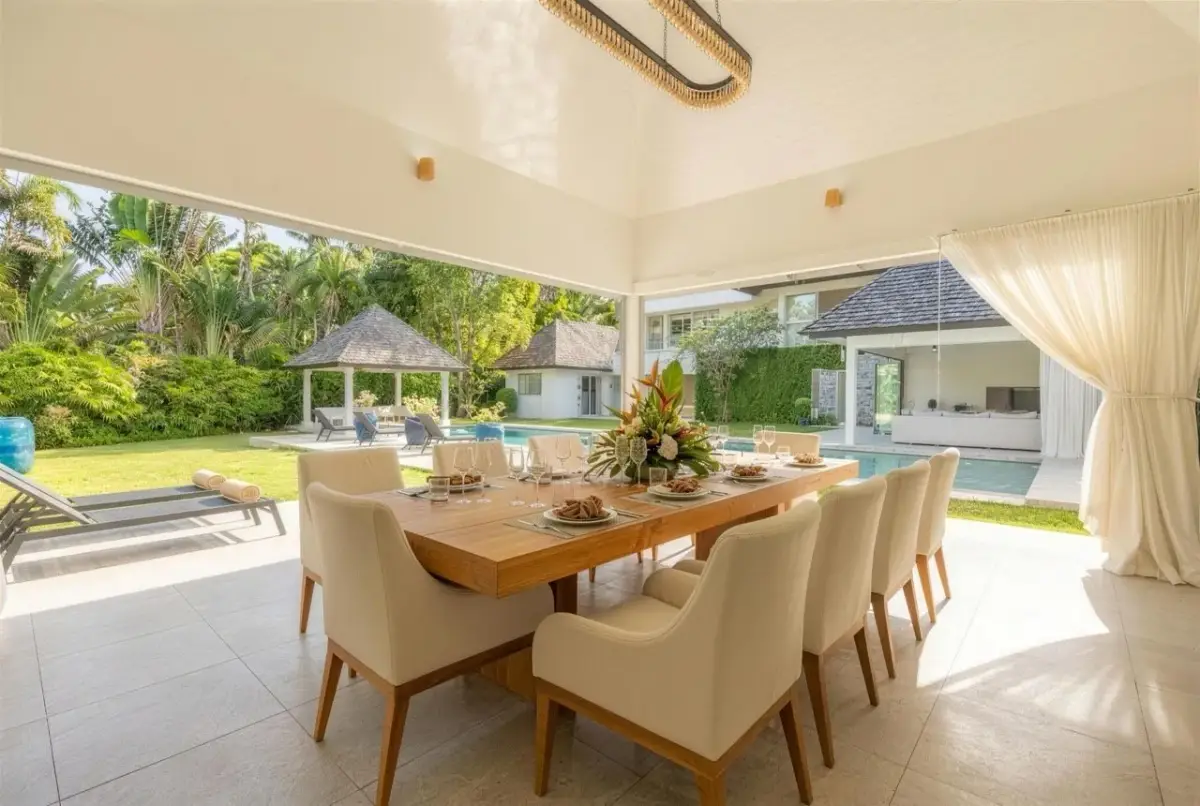 Large 5-Bedroom Villa, with pool view in Layan Estate project, on Layan Beach beach — Layan · 4/24