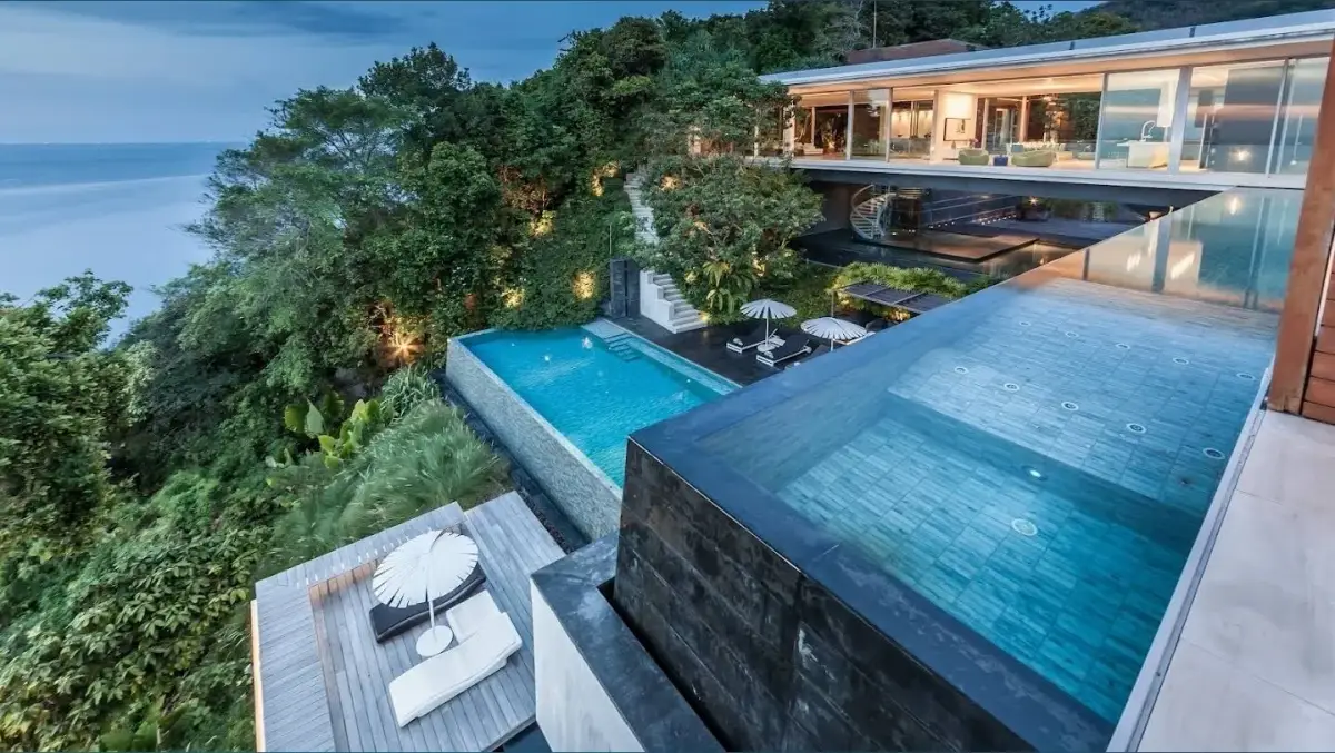 Villa Mayavee 4-Bedroom Oceanfront Villa — Kamala · 4/40