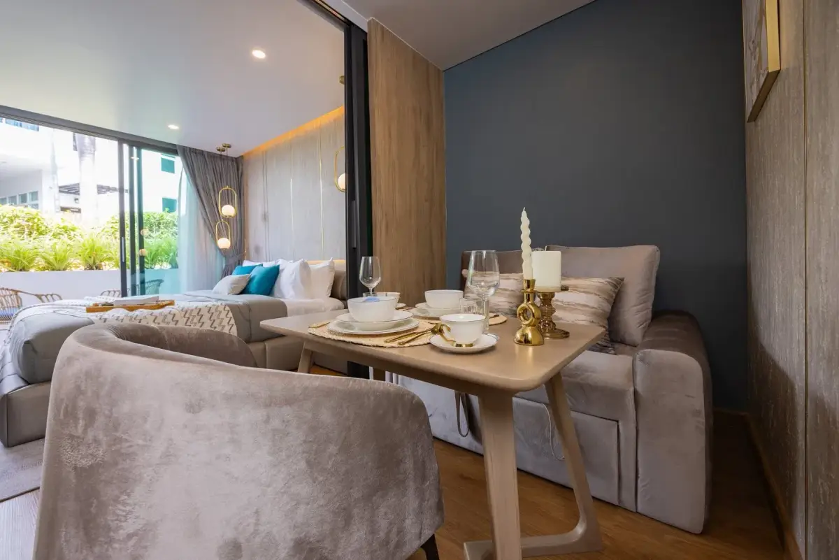 Studio Apartments, with mountain view, on Kata beach — Kata · 4/11